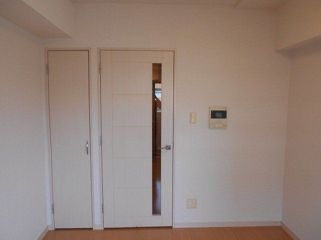 �y���̑��ݔ��z�@