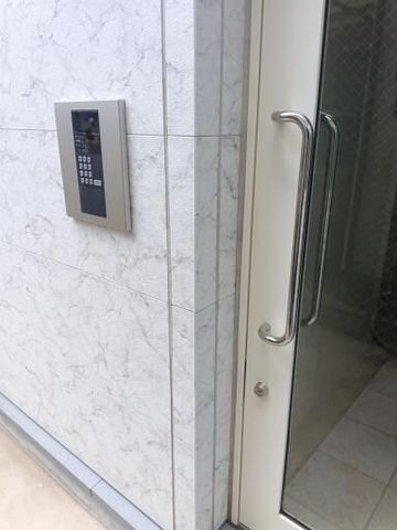 �y���̑��ݔ��z�@