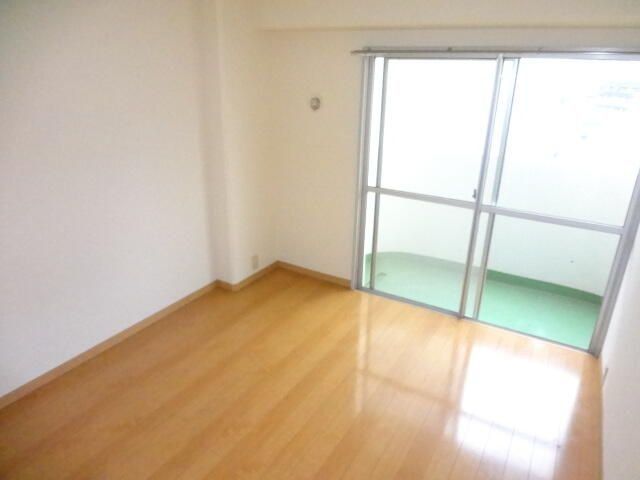 �y���̑������E�X�y�[�X�z�@