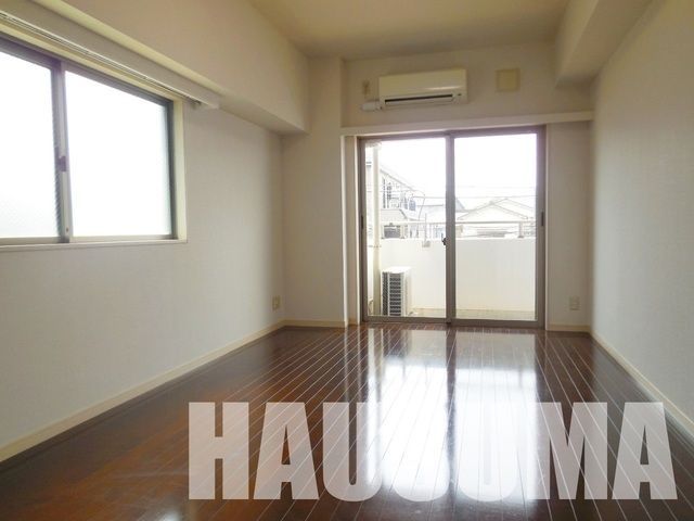 �y���ԁE���r���O�z�@����