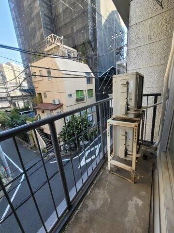 �y�o���R�j�[�z�@