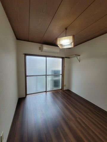 �y���̑������E�X�y�[�X�z�@