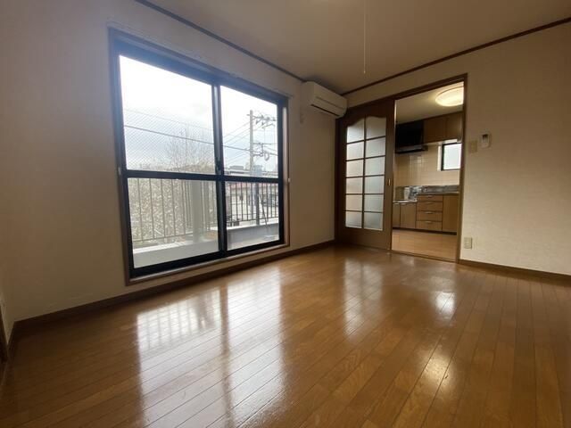 �y���̑������E�X�y�[�X�z�@