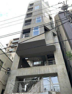 �y�G���g�����X�z�@