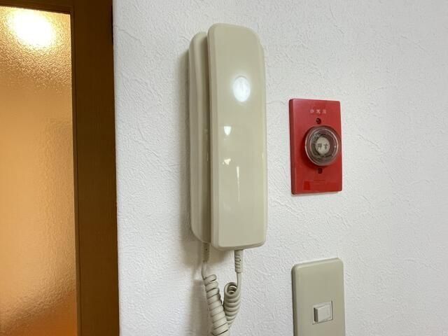 �y���̑��ݔ��z�@