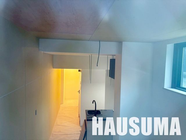 �y���ԁE���r���O�z�@���r���O/����