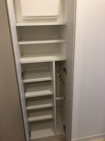 �y���̑��ݔ��z�@�V���[�YBOX