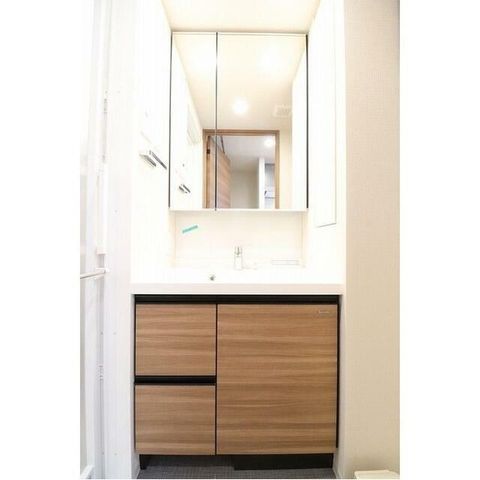 �y���ʏ��z�@