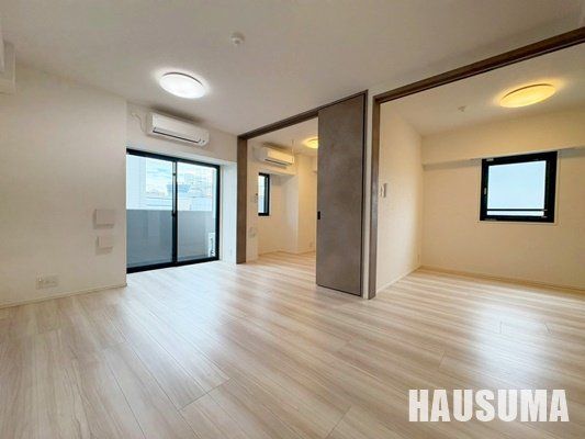 �y���ԁE���r���O�z�@