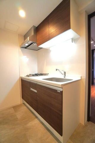 �y�L�b�`���z�@