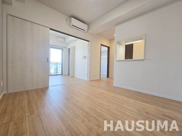 �y���ԁE���r���O�z�@���r���O/����