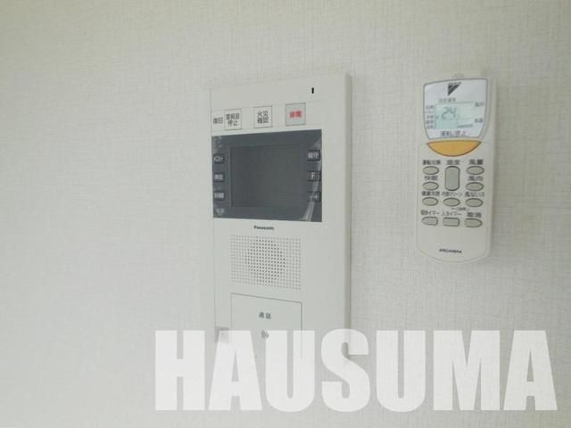 �y���̑��ݔ��z�@TV���j�^�[�z��