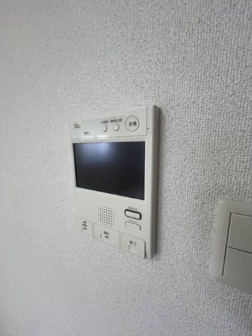 �y���̑��ݔ��z�@