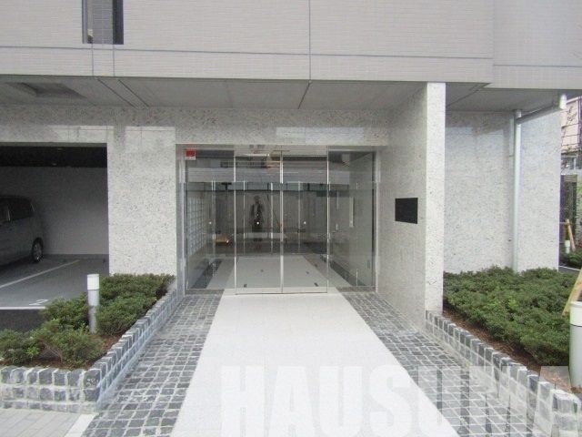 �y�G���g�����X�z�@�G���g�����X