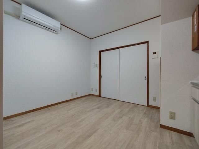 �y���̑������E�X�y�[�X�z�@