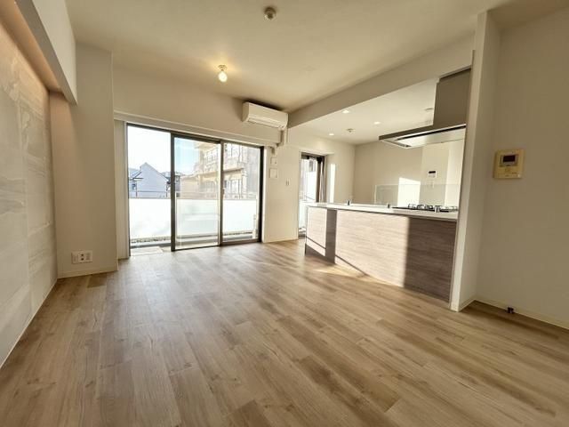 �y���ԁE���r���O�z�@