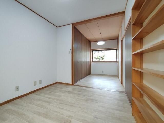 �y���̑������E�X�y�[�X�z�@