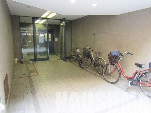 �y�G���g�����X�z�@�G���g�����X