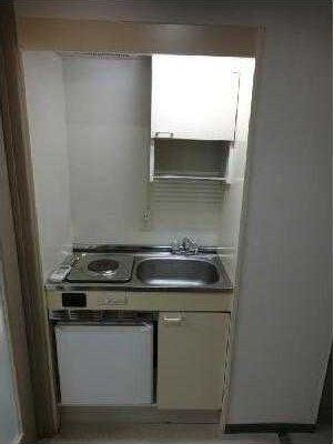 �y�L�b�`���z�@