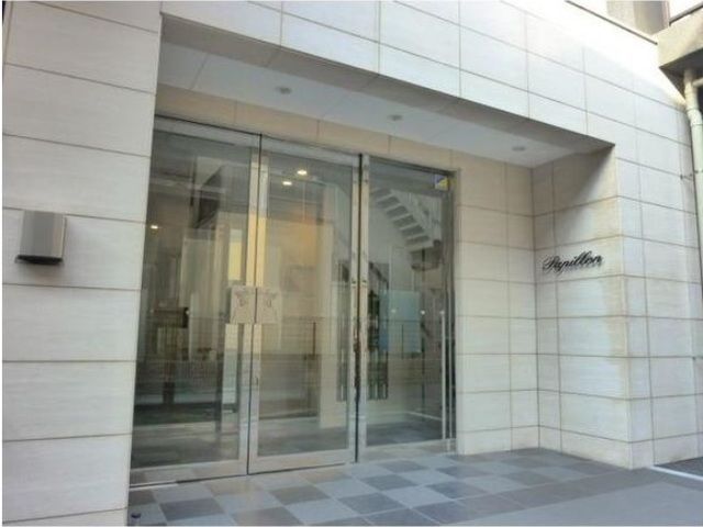 �y�G���g�����X�z�@�G���g�����X