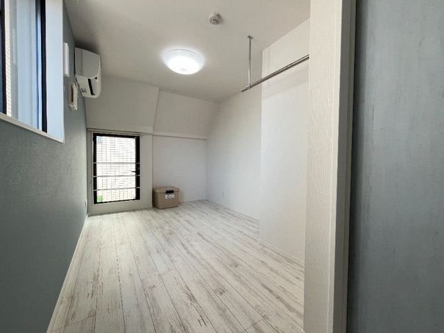 �y���̑������E�X�y�[�X�z�@���������Q�Ǝʐ^��