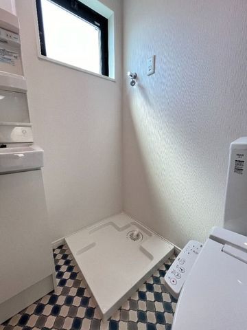 �y���̑��ݔ��z�@���������Q�Ǝʐ^��