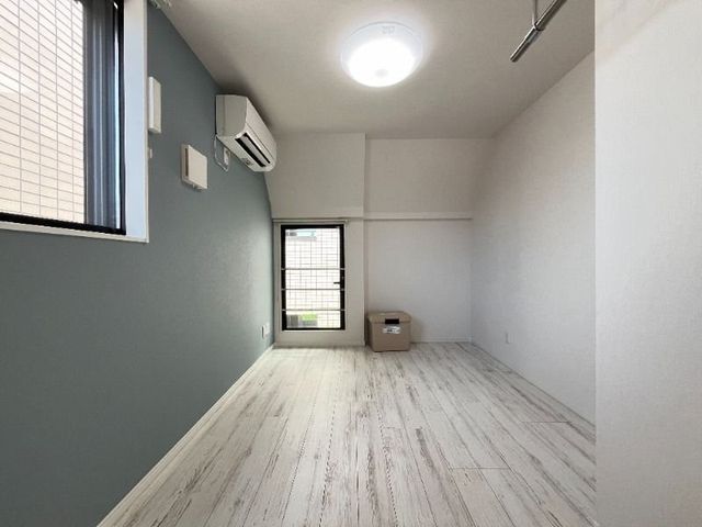 �y���̑������E�X�y�[�X�z�@���������Q�Ǝʐ^��