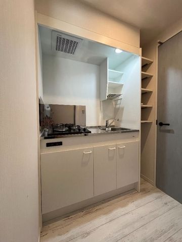 �y�L�b�`���z�@