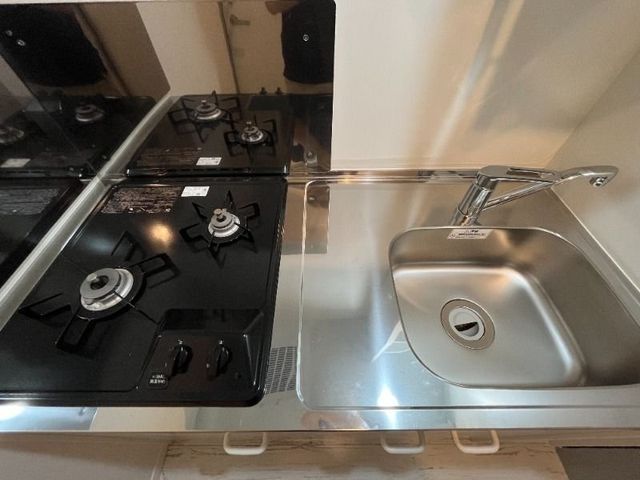 �y�L�b�`���z�@