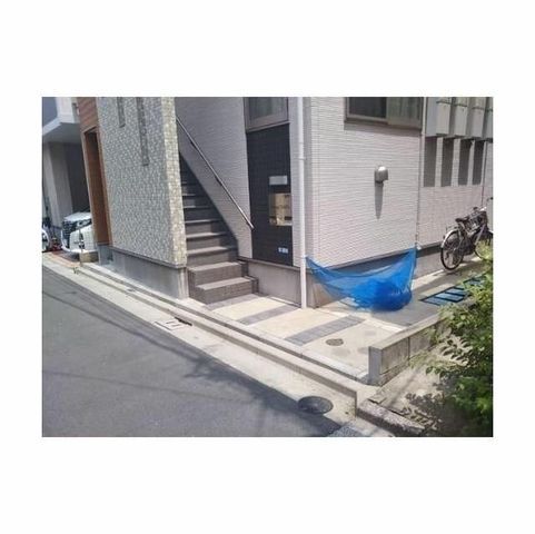 �y�G���g�����X�z�@