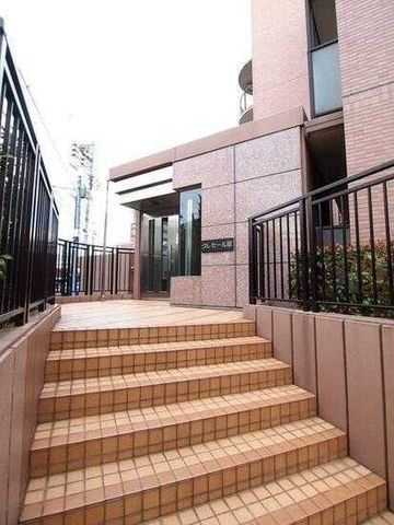 �y�G���g�����X�z�@