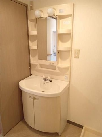 �y���ʏ��z�@