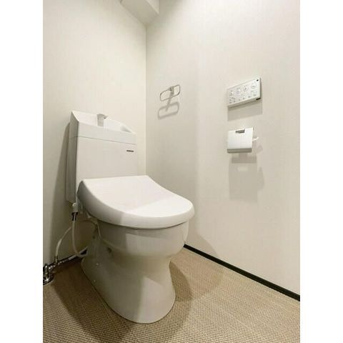 �y�g�C���z�@