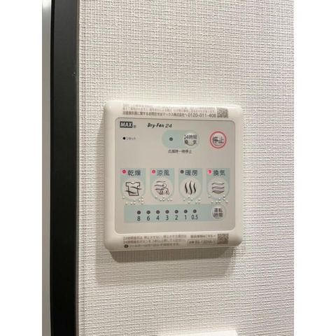 �y���̑������E�X�y�[�X�z�@