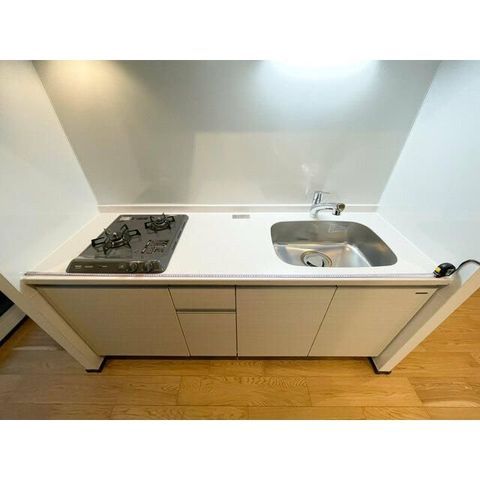 �y�L�b�`���z�@