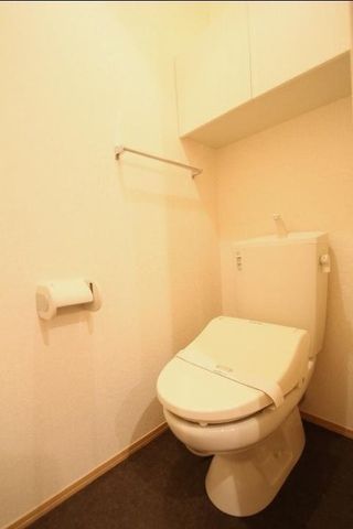 �y�g�C���z�@