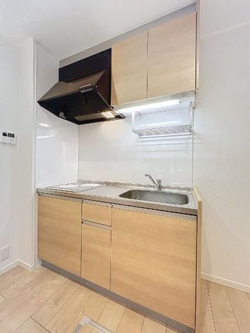 �y�L�b�`���z�@