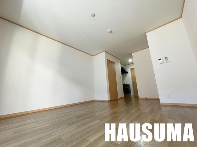 �y���̑������E�X�y�[�X�z�@���r���O/����