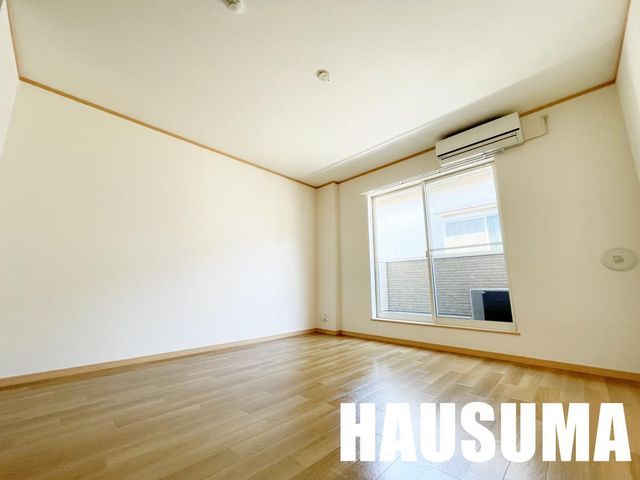 �y���ԁE���r���O�z�@���r���O/����