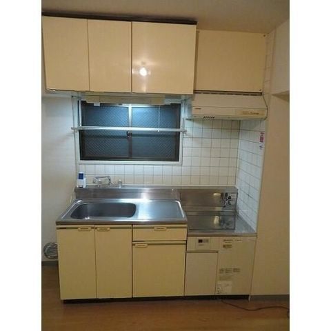 �y�L�b�`���z�@