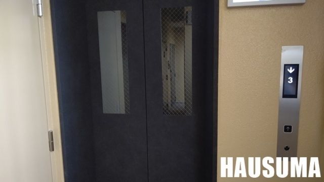 �y���̑��z�@�G���x�[�^�[