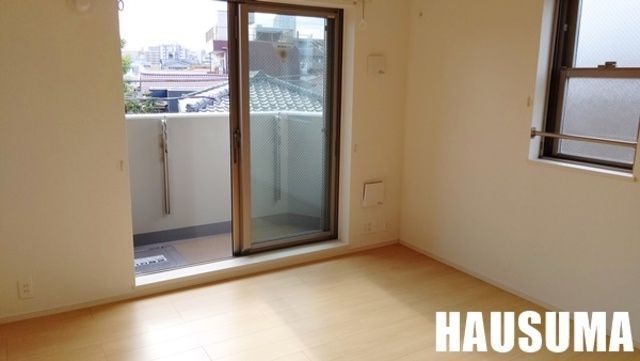 �y���ԁE���r���O�z�@����
