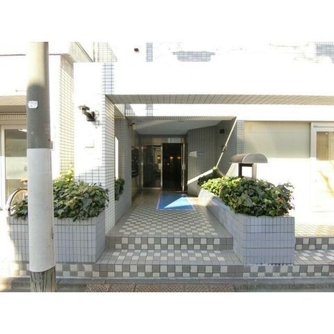 �y�G���g�����X�z�@