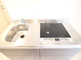 �y���̑��ݔ��z�@