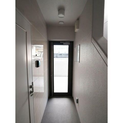 �y�G���g�����X�z�@