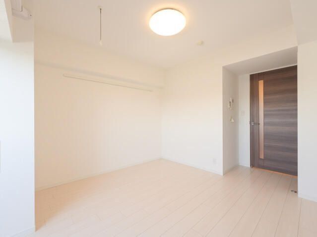 �y���̑������E�X�y�[�X�z�@