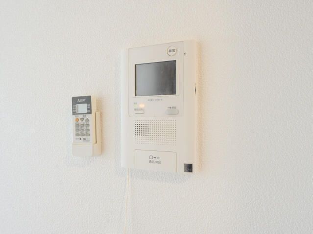 �y���̑��ݔ��z�@