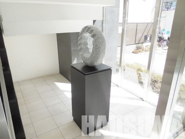 �y���̑��z�@�G���g�����X