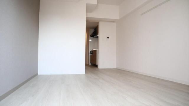 �y���ԁE���r���O�z�@