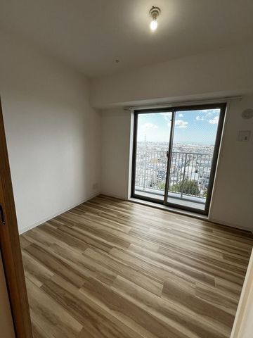 �y���̑������E�X�y�[�X�z�@